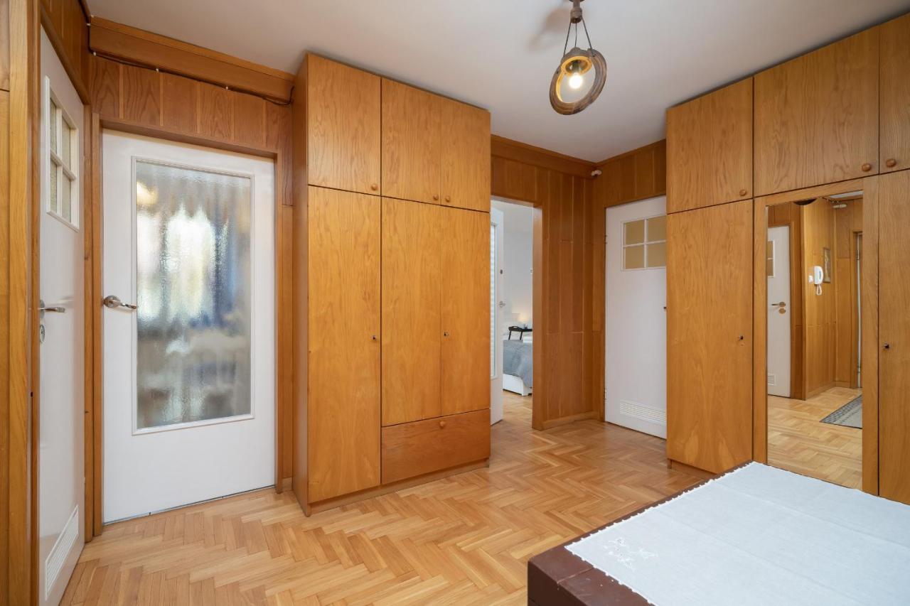 Apartment Jozefinska With Balcony Cracow By Renters *