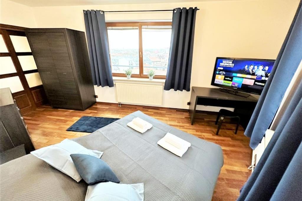 Exclusive Penthouse Near Citycenter 120m2 +netflix Krakau