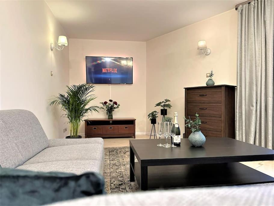 Exclusive Penthouse Near Citycenter 120m2 +netflix Appartement *
