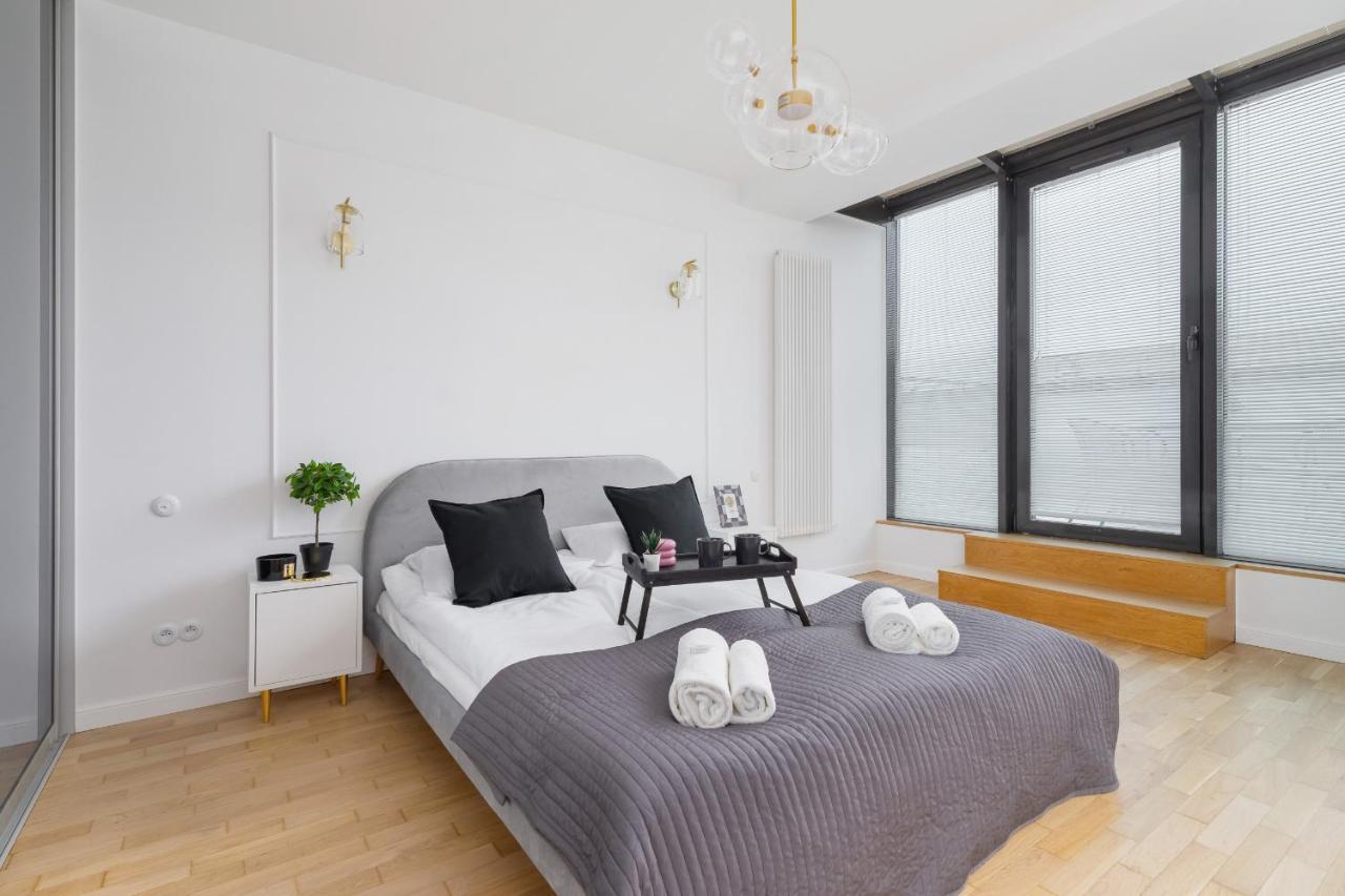 Politechnika Krakowska By Renters Prestige * Krakau