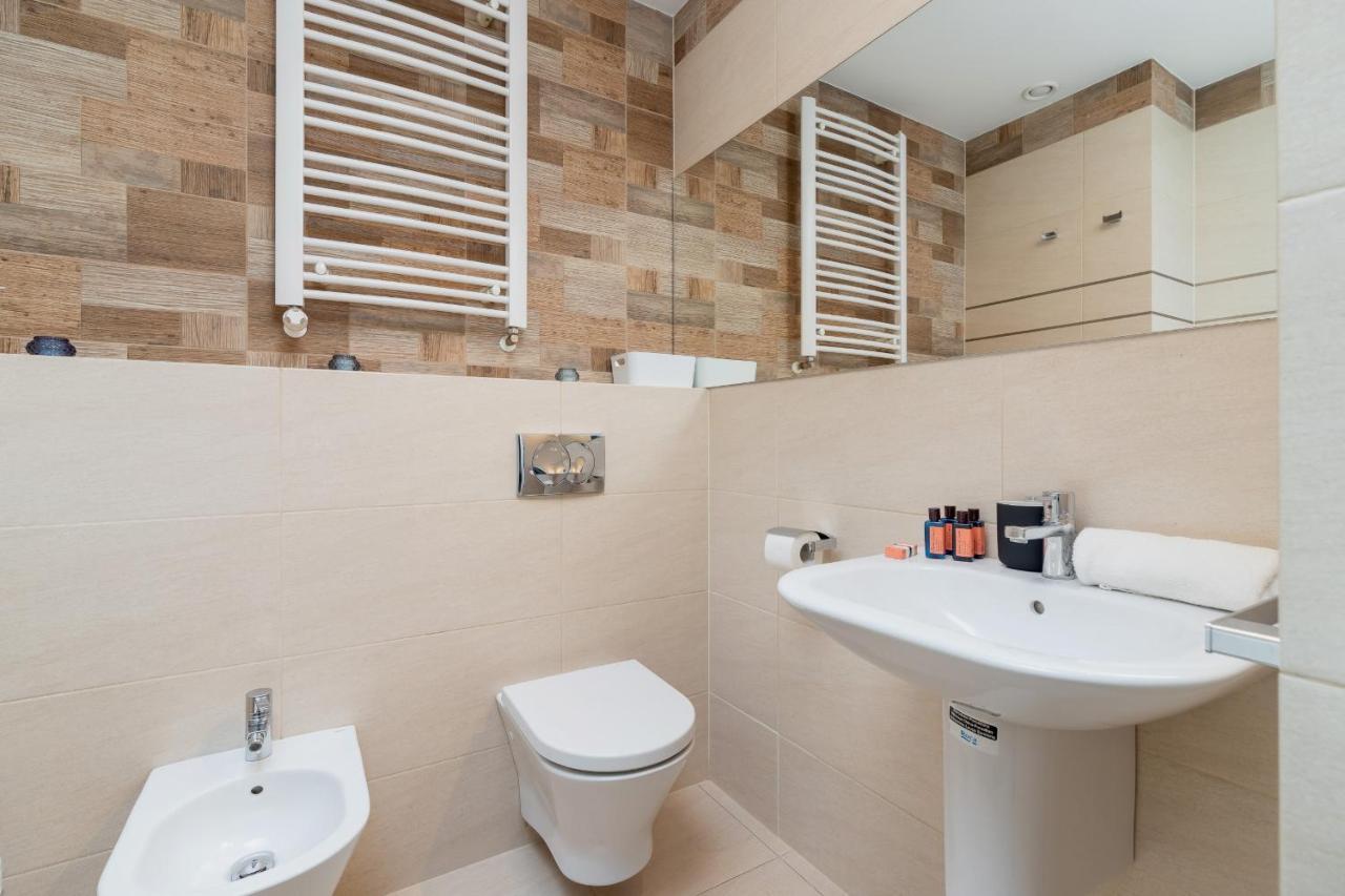 Politechnika Krakowska By Renters Prestige Apartment Krakau