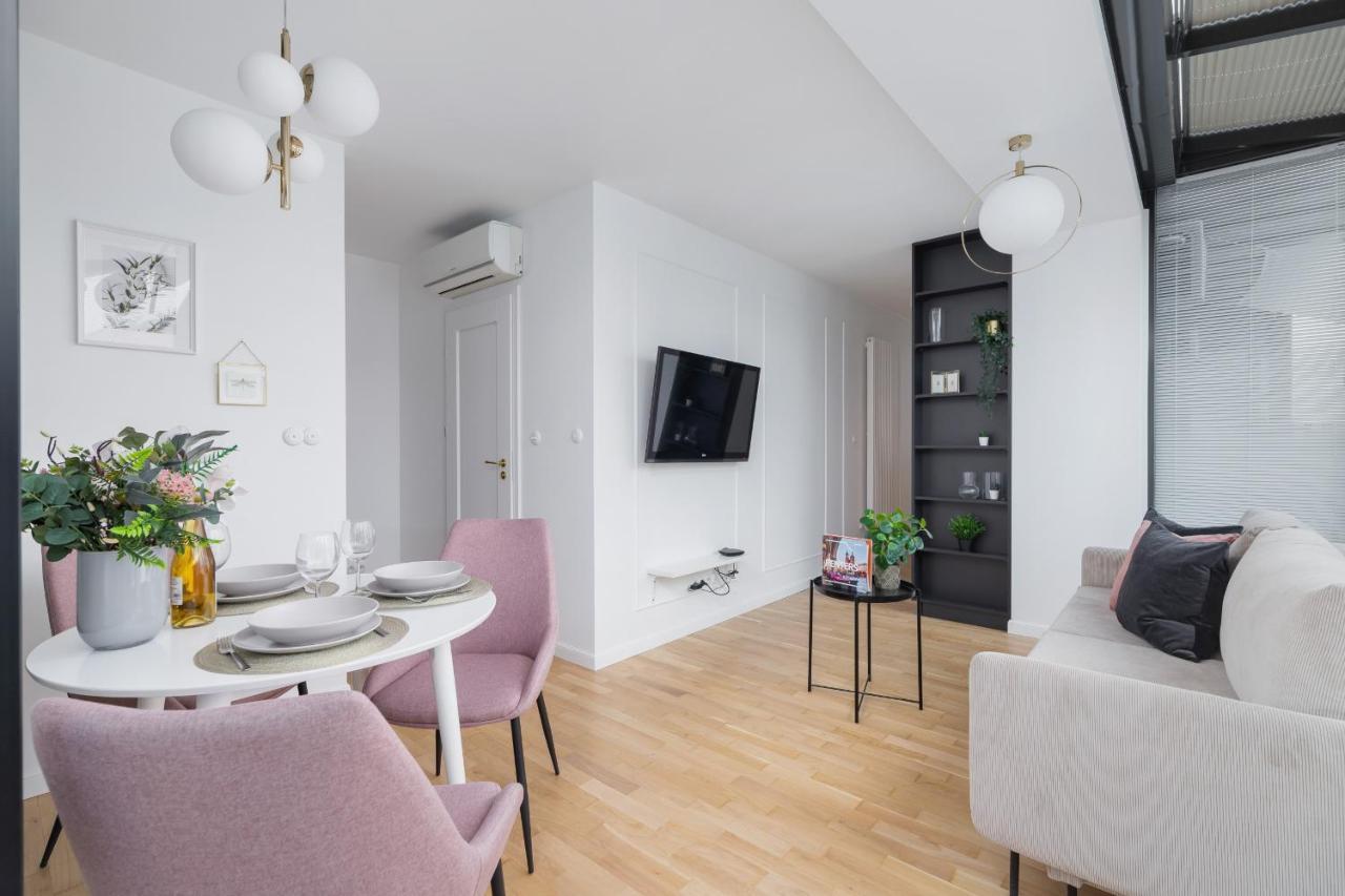 Politechnika Krakowska By Renters Prestige Apartment *