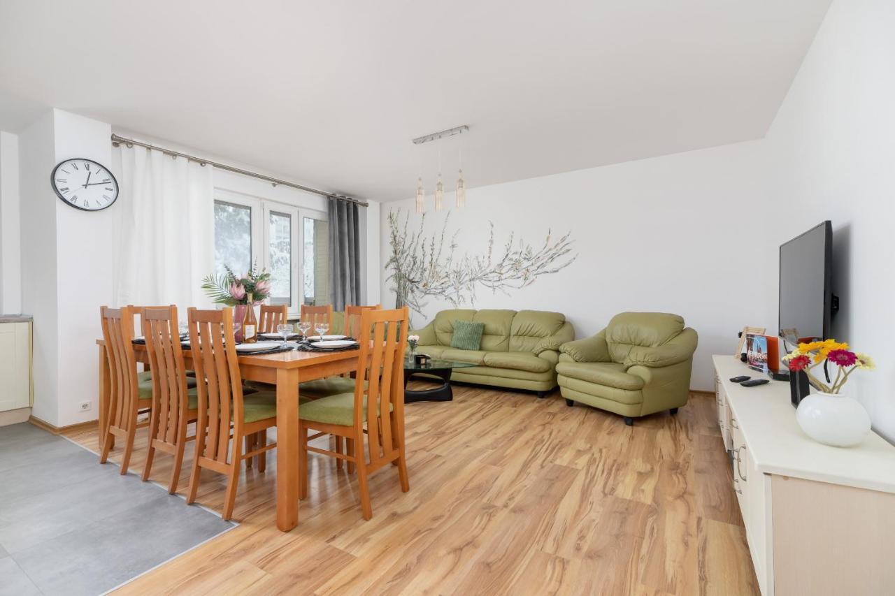 Apartament Grota Roweckiego Ruczaj Cracow By Renters *