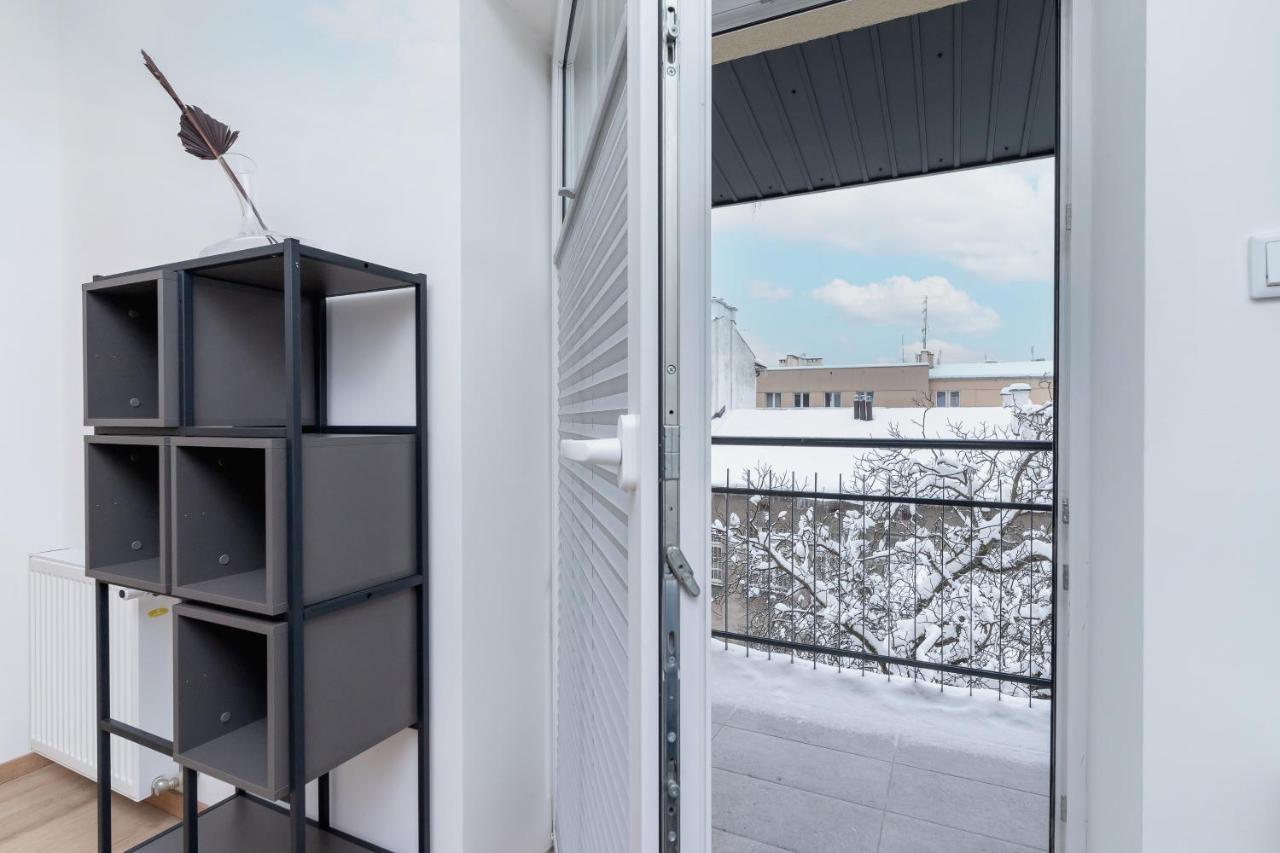 Kazimierz Near Wawel Royal Castle By Renters Apartment