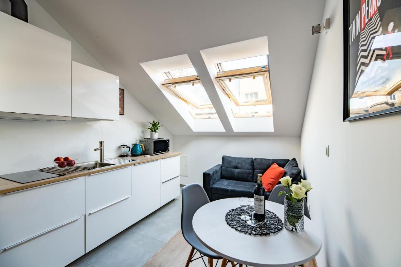 Apartment Neo Sky Apartment, Free Parking, 15 Min Walk Old Town&kazimierz - By Homelike *