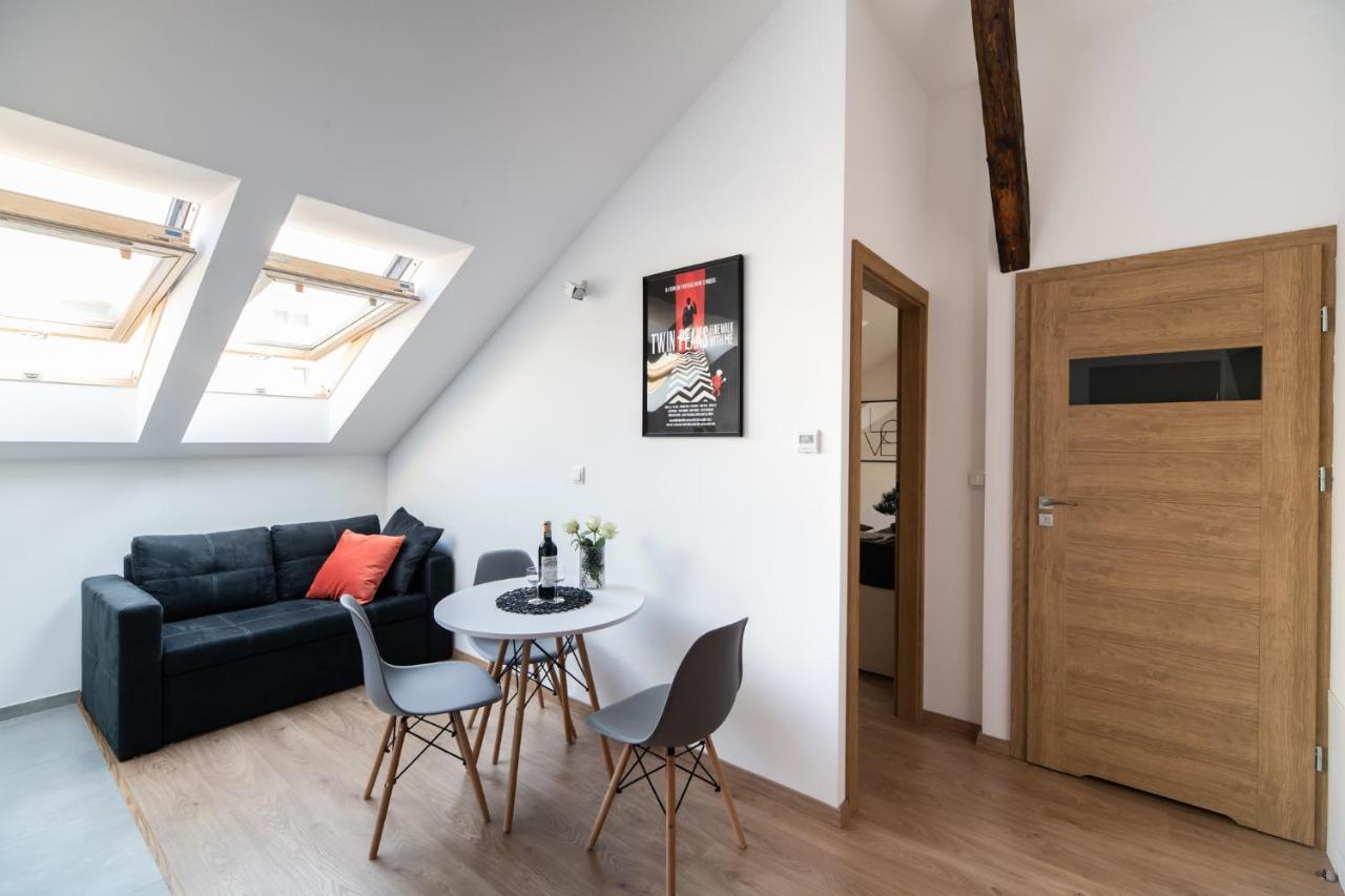 Apartment Neo Sky Apartment, Free Parking, 15 Min Walk Old Town&kazimierz - By Homelike