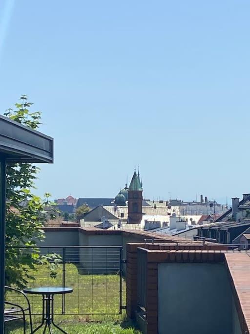 Ladny Apartament W Centrum Krakowa Z Tarasem. * Krakau