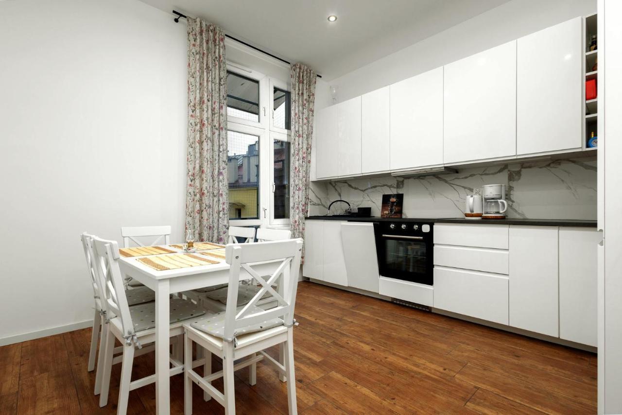 Blisko Wawelu Apartamento Cracóvia