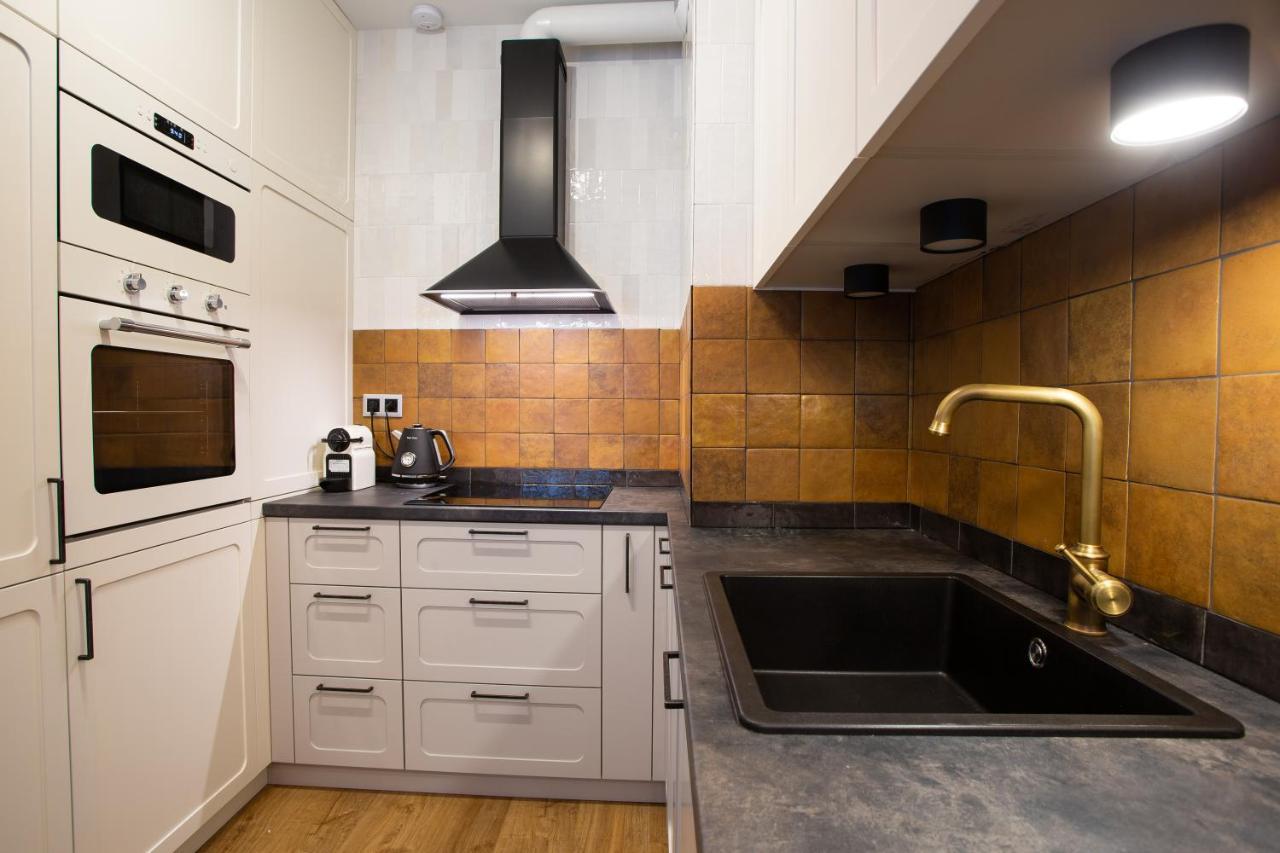 Apartment Centrum Sunny Lwowska 10 *