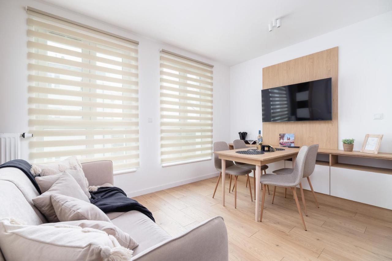 Studio With Ac Czarnowiejska By Renters Krakow