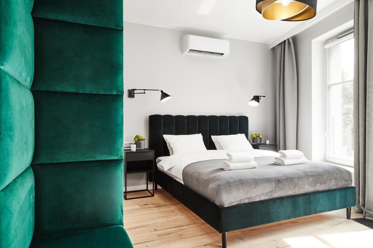 Apartment Househost :miodowa 42/4b *