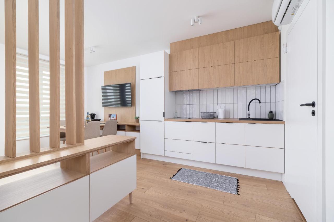 Studio With Ac Czarnowiejska By Renters Apartment