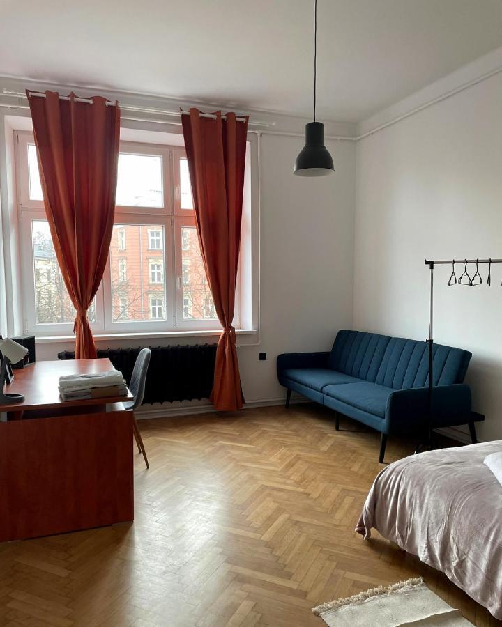 Big And Cozy Bedroom In *