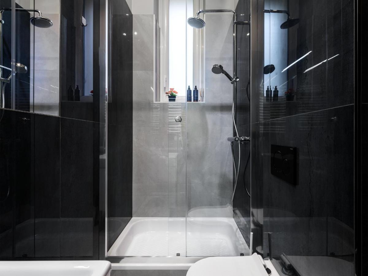Tyzenhauz Economy Apartment Krakau