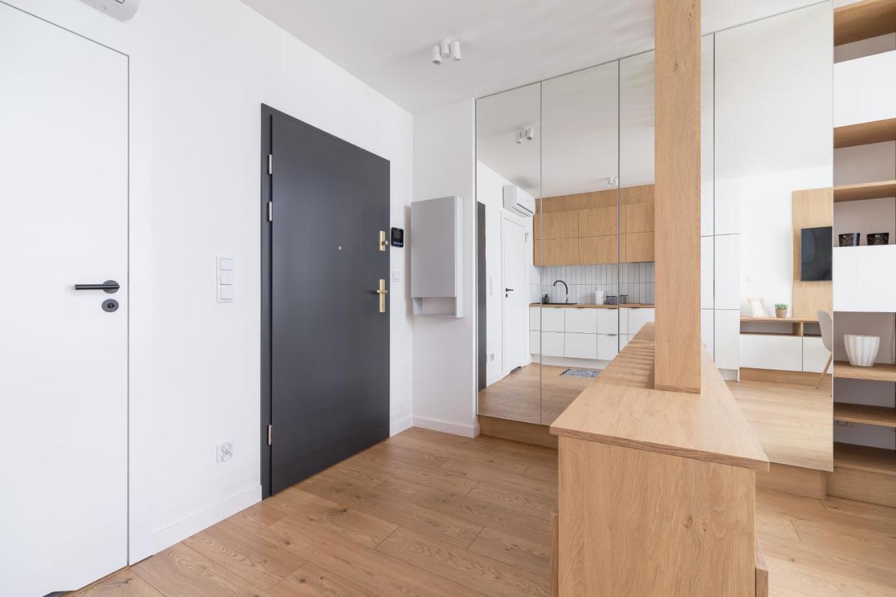 Studio With Ac Czarnowiejska By Renters