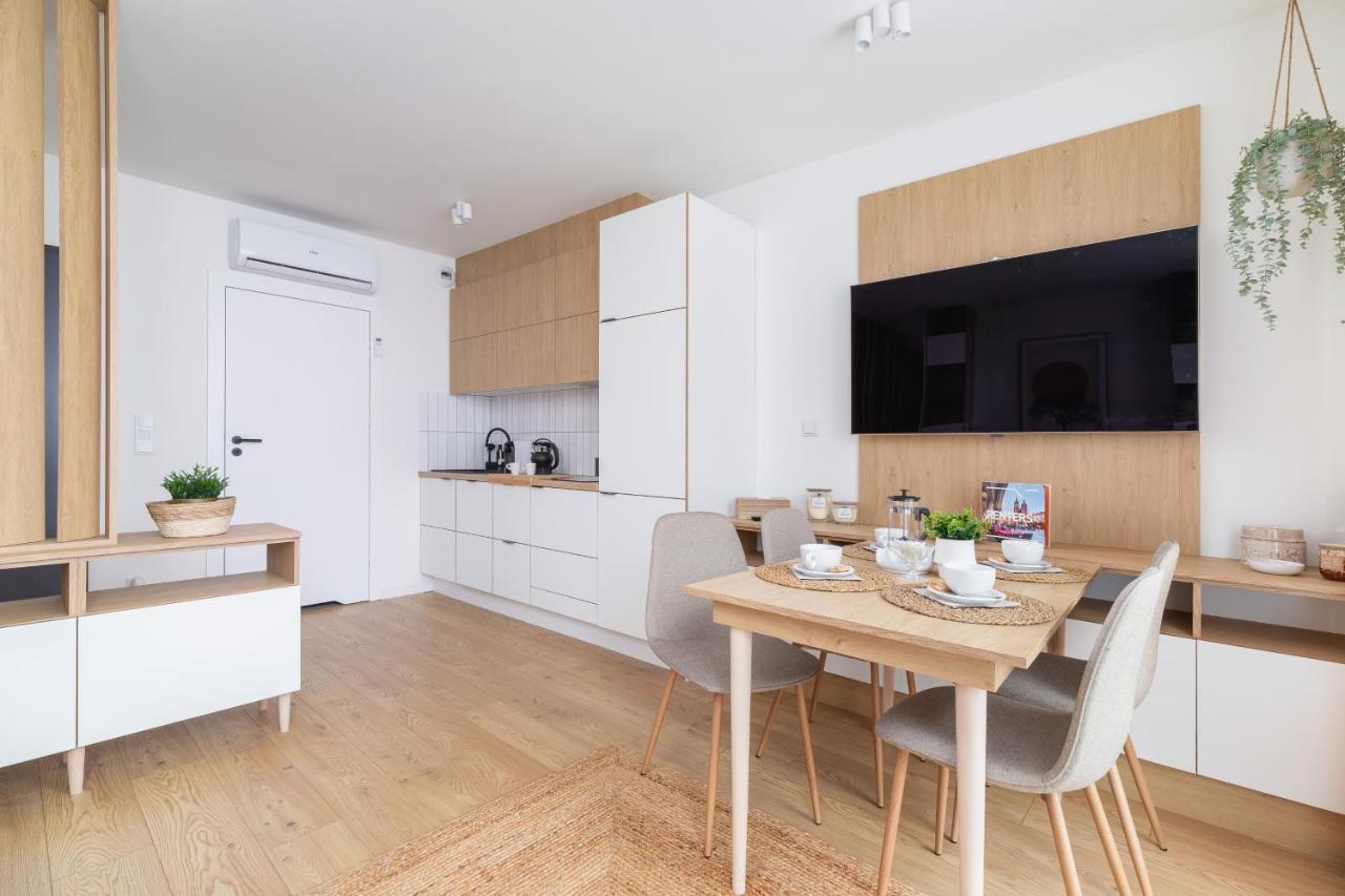 Apartment Studio With Ac Czarnowiejska By Renters *
