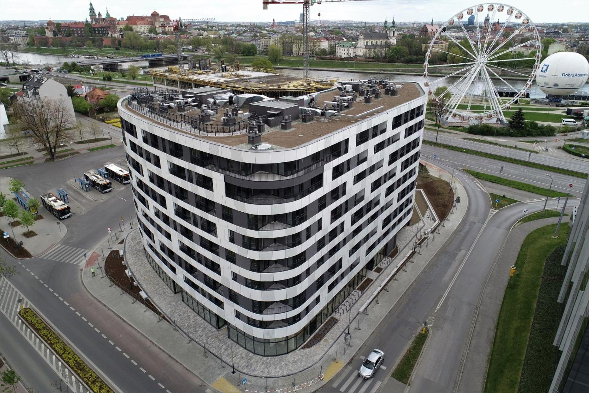 Cozy With Balcony Next To Vistula Boulevrads, Old Town Apartment