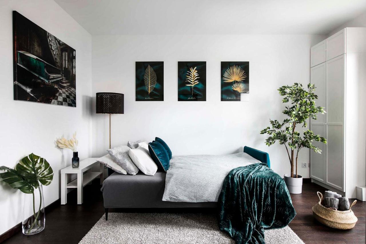 Apartment Cozy With Balcony Next To Vistula Boulevrads, Old Town *