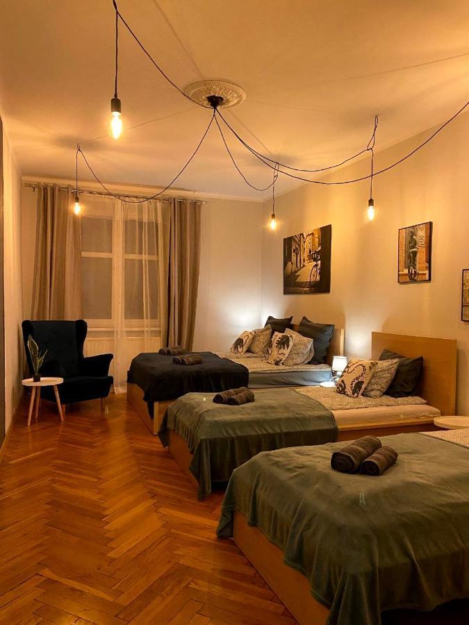 Lares And Penates Apartment Krakow