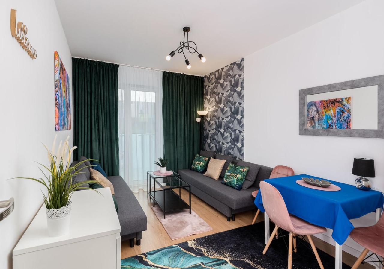 Apartament Kolorowe Balkony Czyzewskiego 3 Apartamento Cracóvia