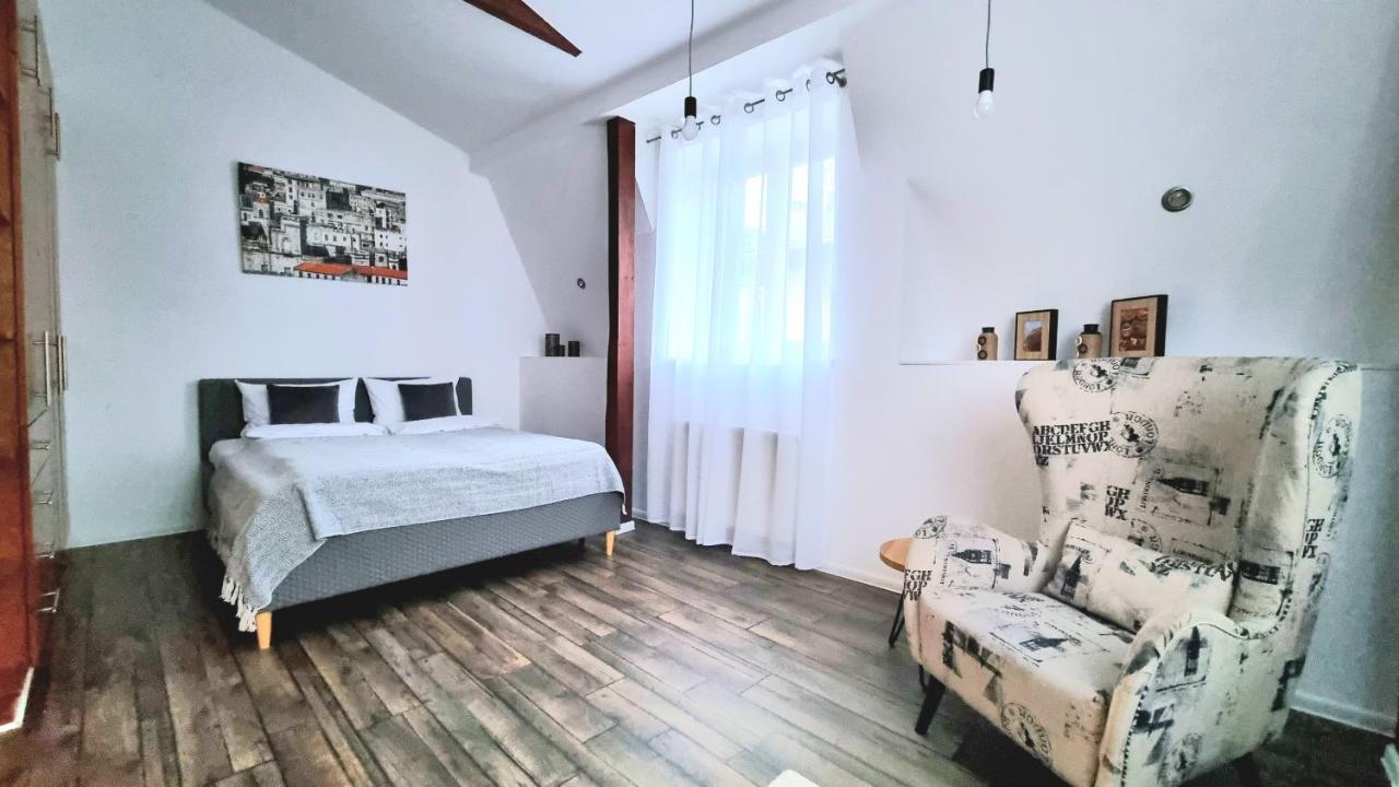 Nook Nook Katarzyny 2 Aparthotel Krakau