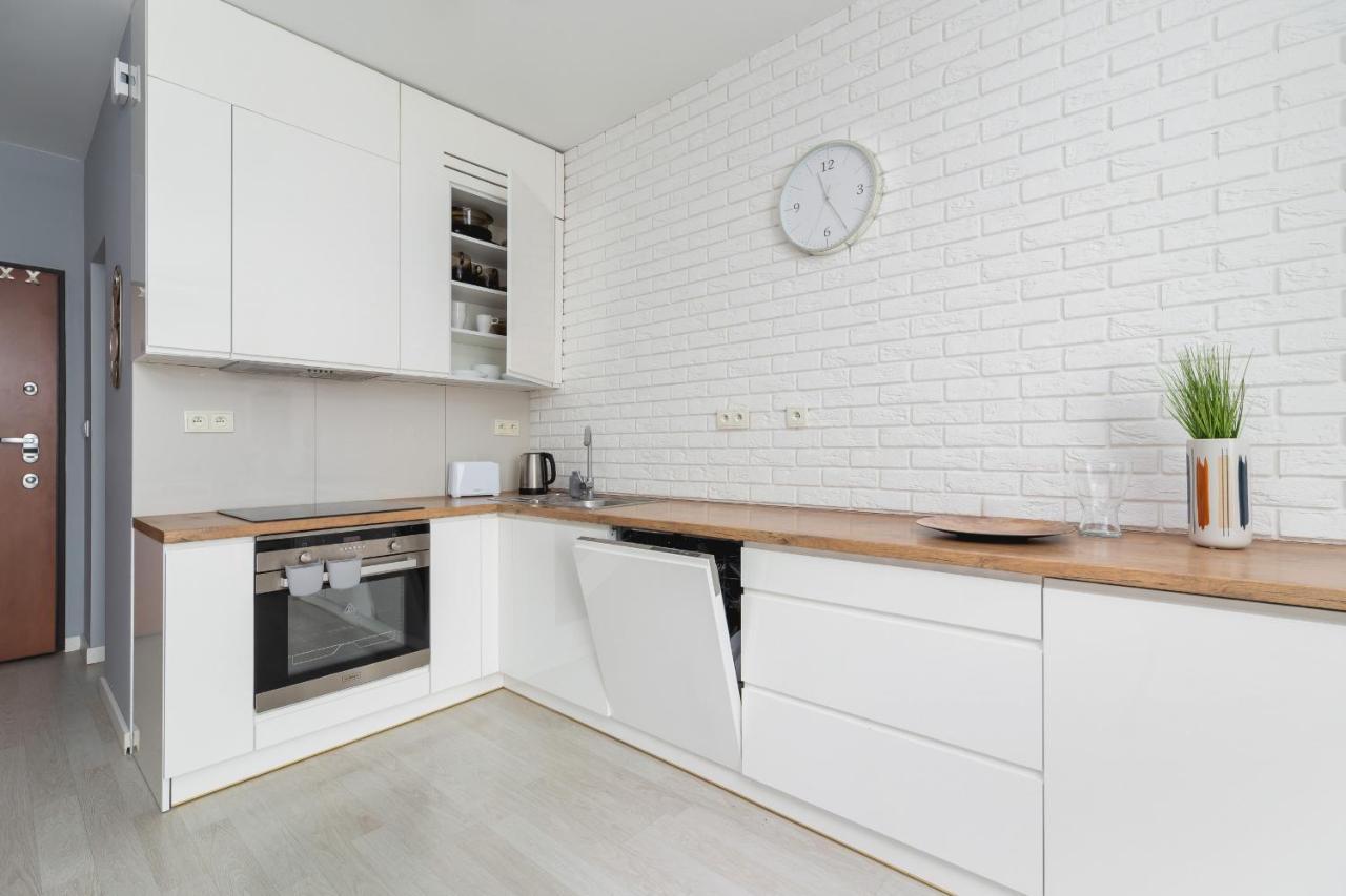 Appartement Dobrego Pasterza With Balcony Cracow By Renters *