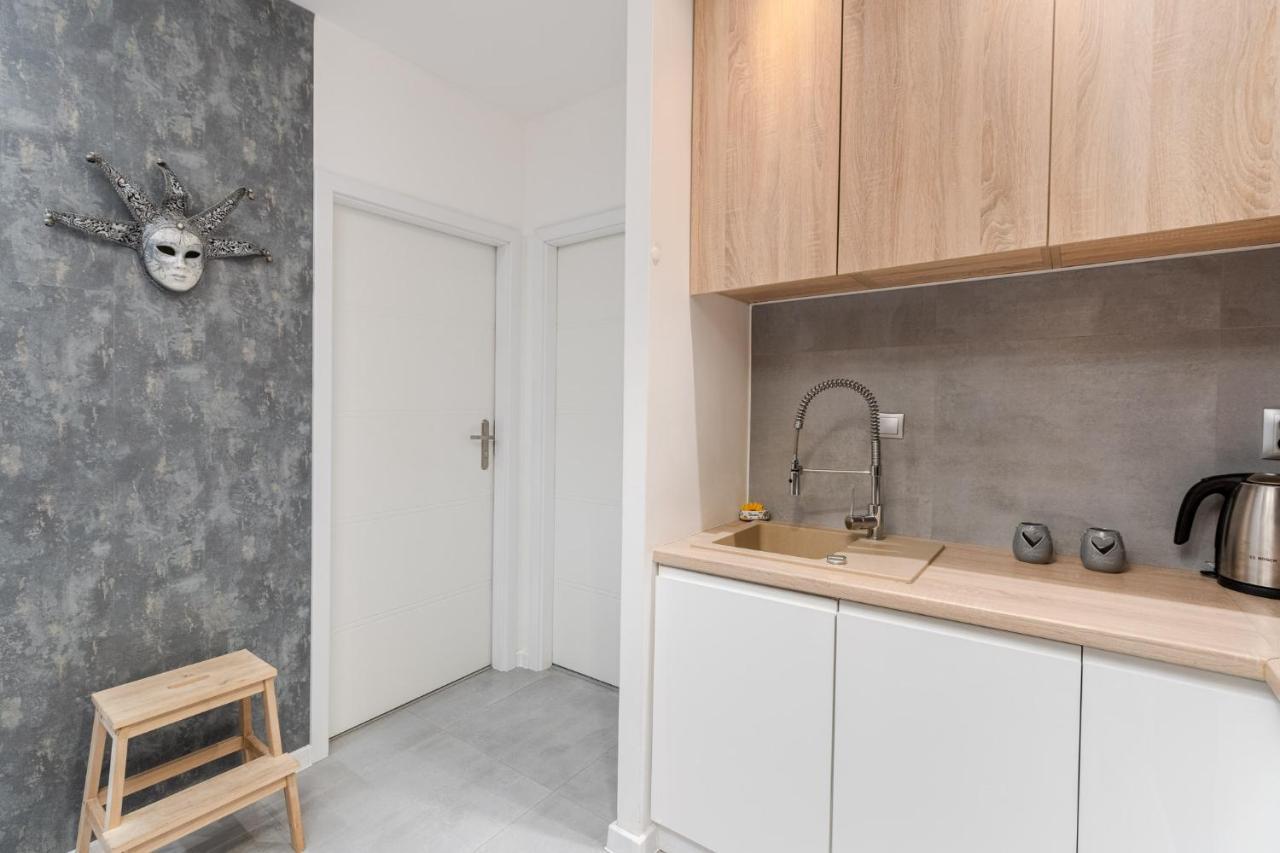 Apartamento Apartament Kolorowe Balkony Czyzewskiego 3 Cracóvia