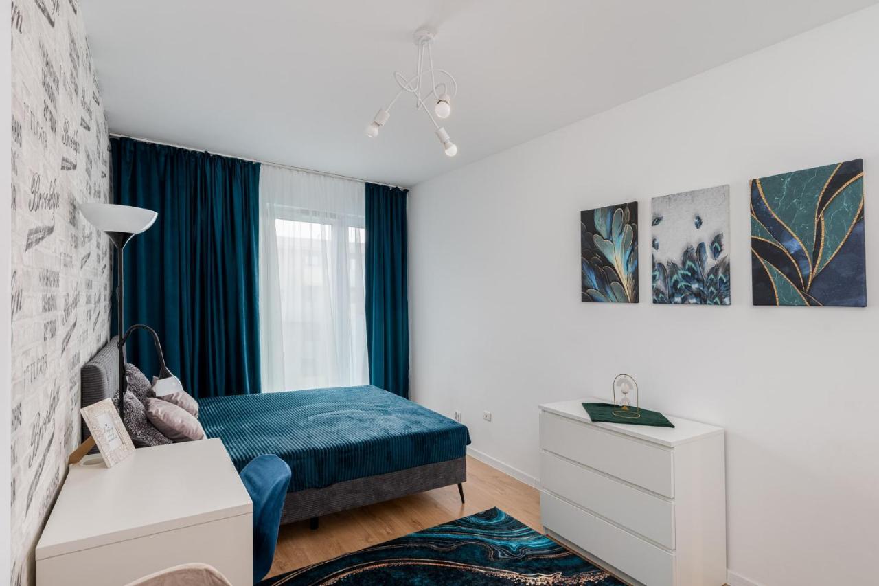 Apartament Kolorowe Balkony Czyzewskiego 3 *