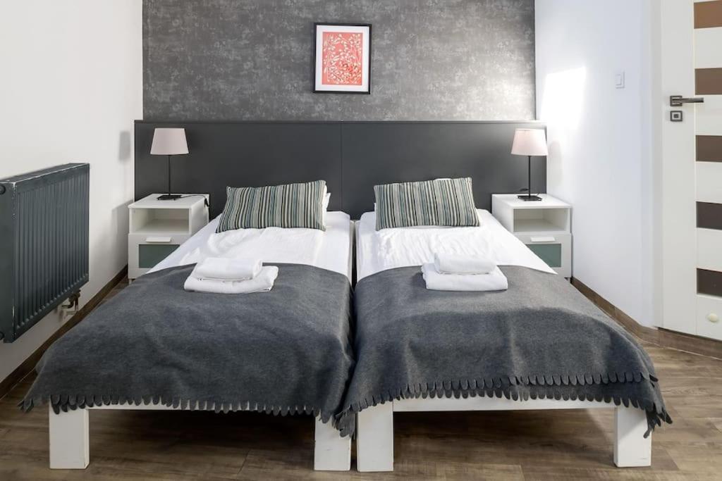 Modern In The Very Location 20 Apartment