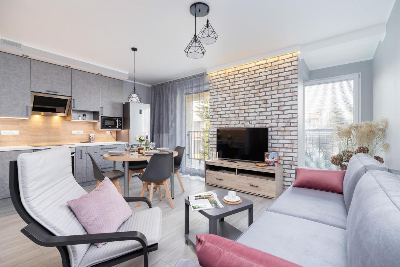 Appartement Business For Office Kolaczy By Renters