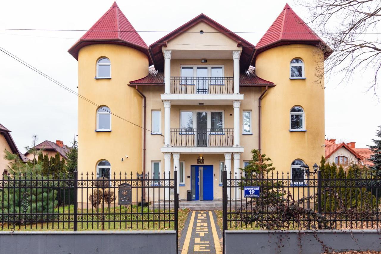 The Castle & - Free Parking - (adults Only) Apartamento