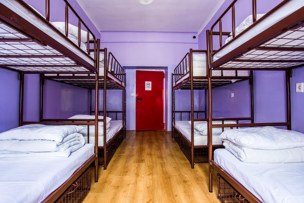 Hostel Pink Panther's