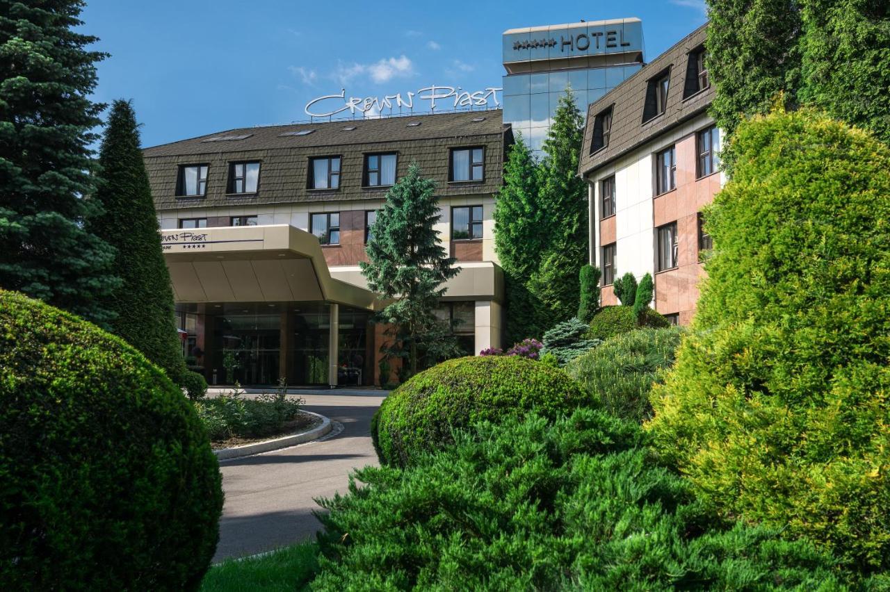 Booking Crown Piast & Spa 5* Kraków