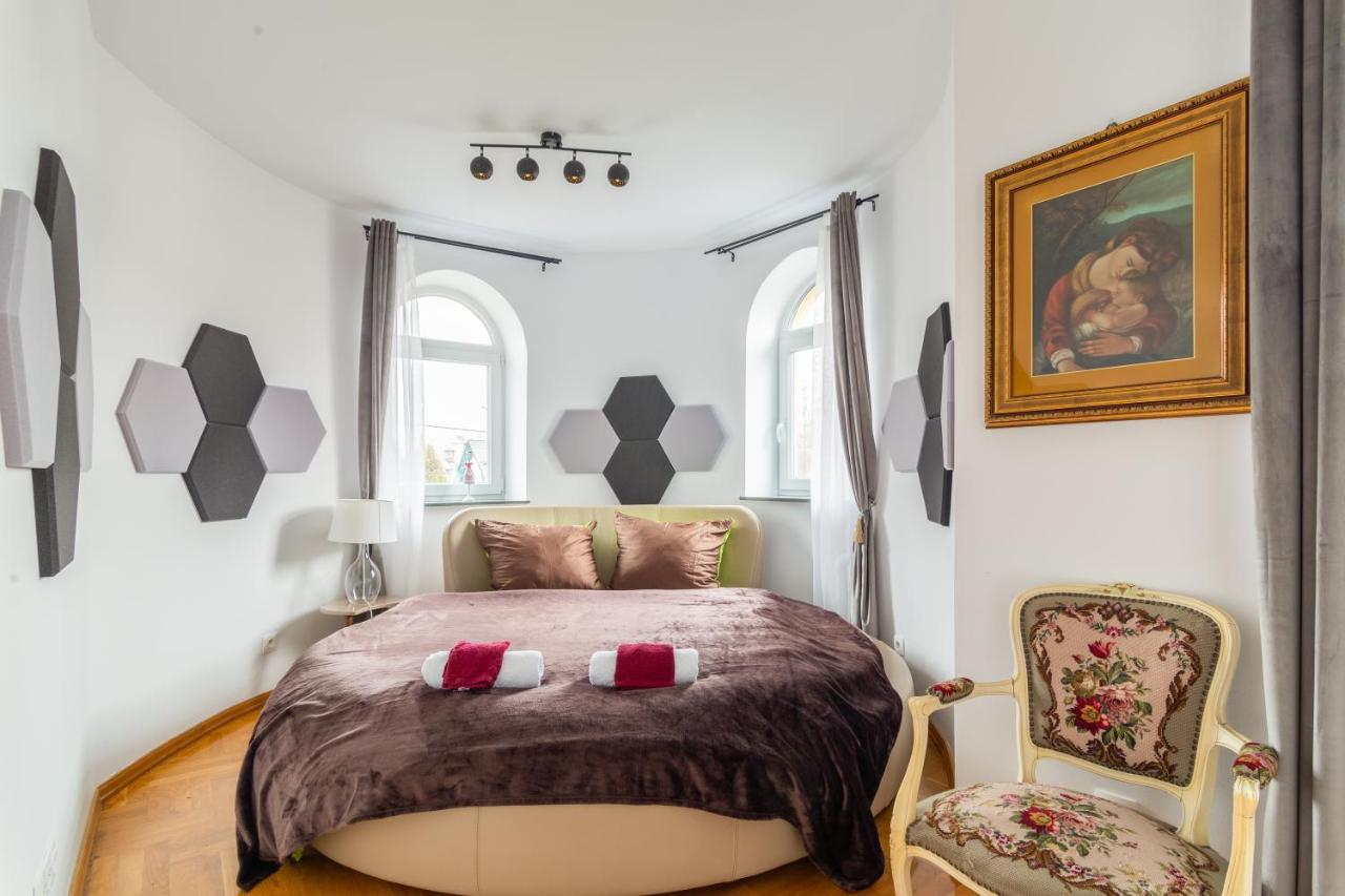 The Castle & - Free Parking - (adults Only) Apartamento Cracóvia