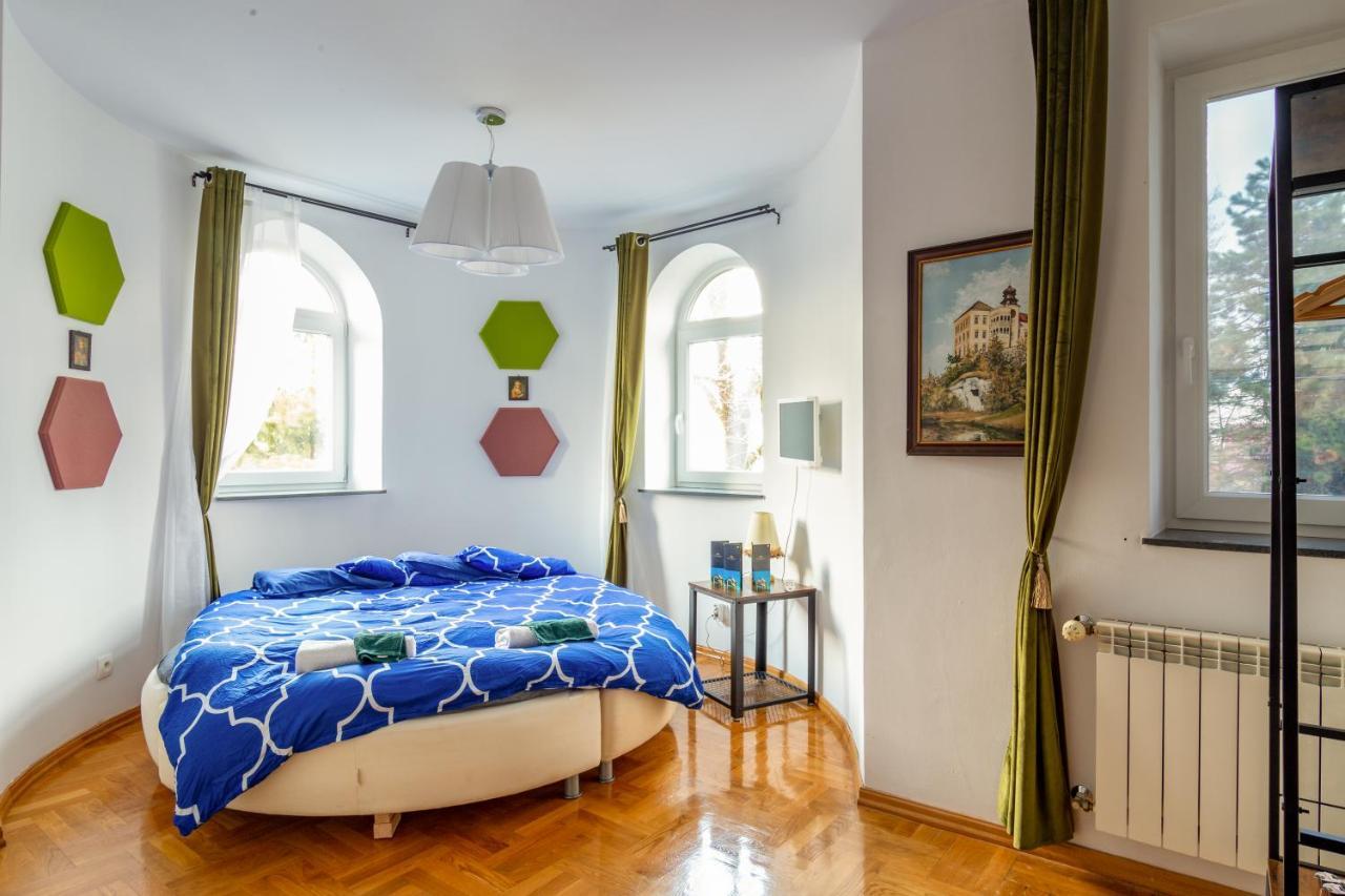 The Castle & - Free Parking - (adults Only) Apartamento