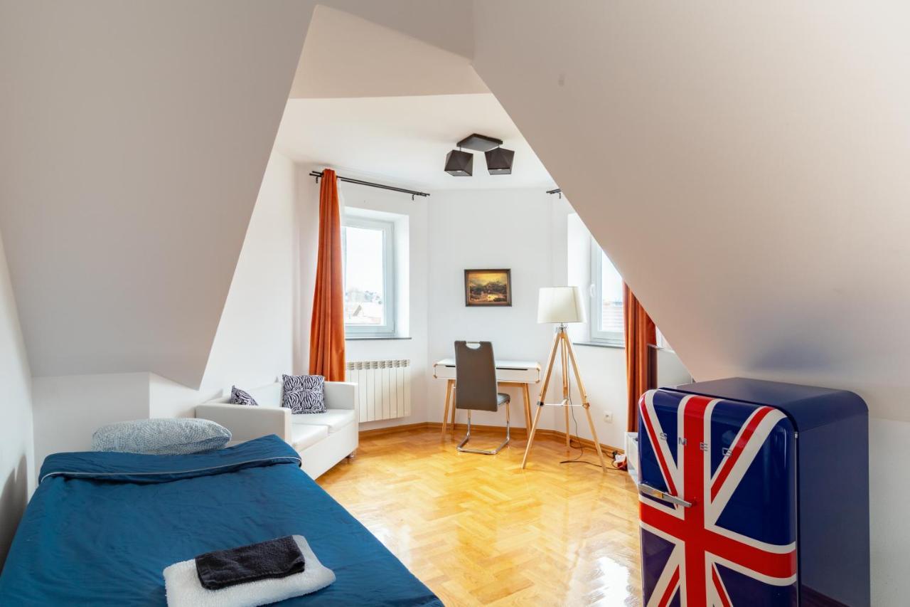 Apartamento The Castle & - Free Parking - (adults Only)