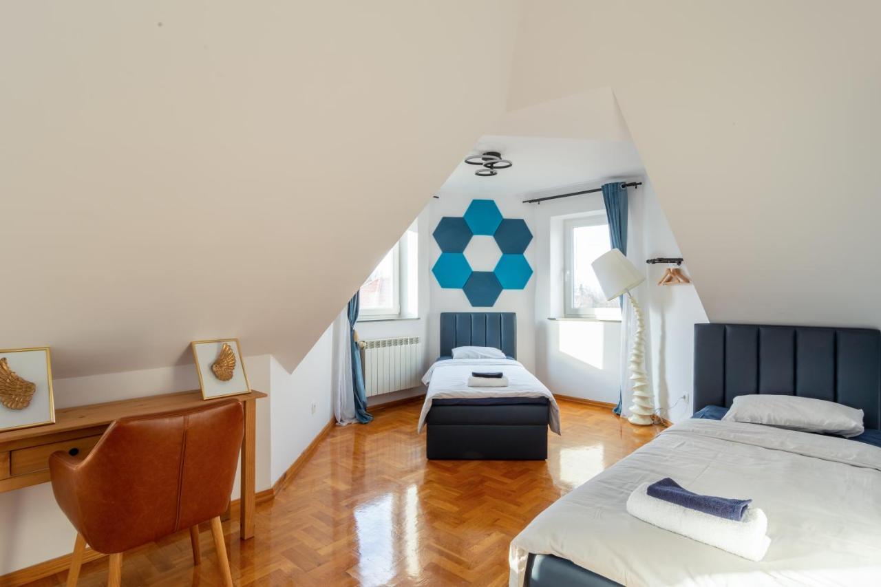 Apartamento The Castle & - Free Parking - (adults Only)