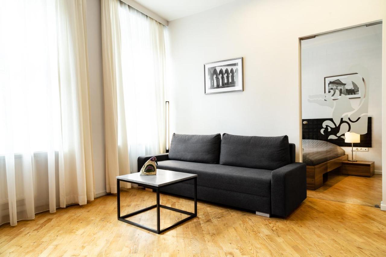 Aparthotel For Main Square