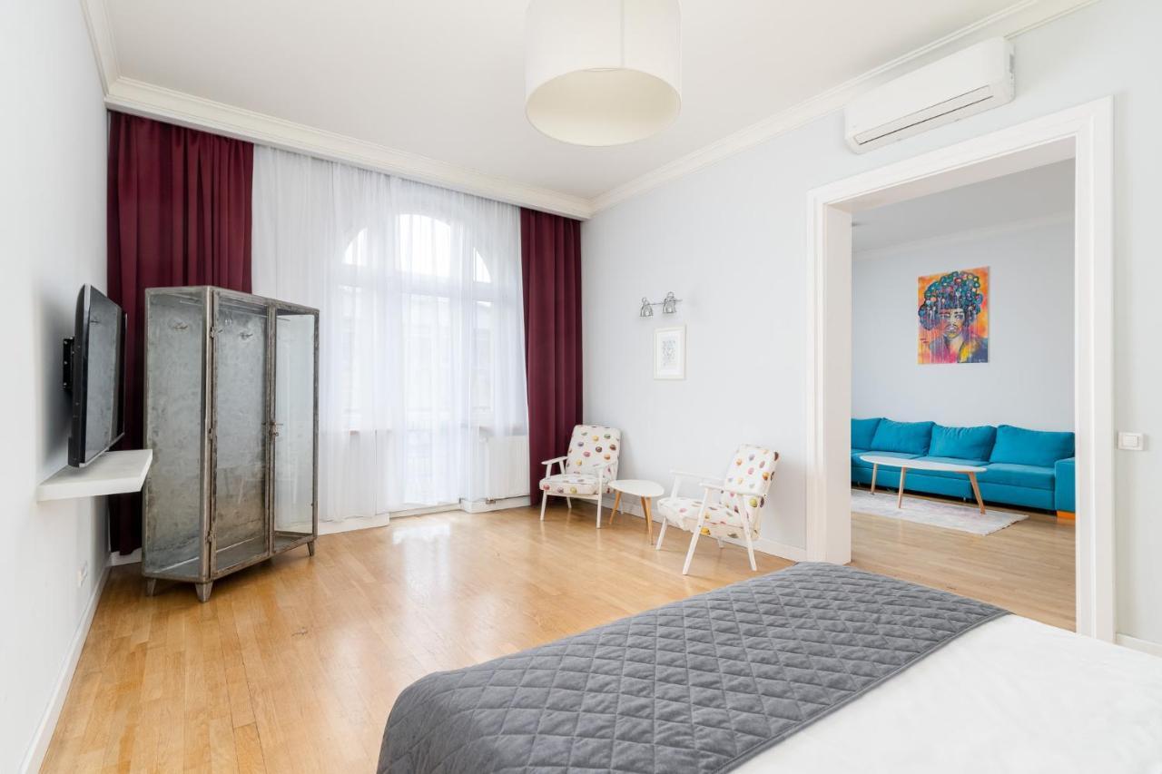 S18 Boutique - Old Town Aparthotel