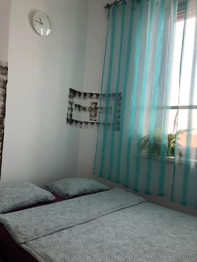 Pokoj 12e Apartment *