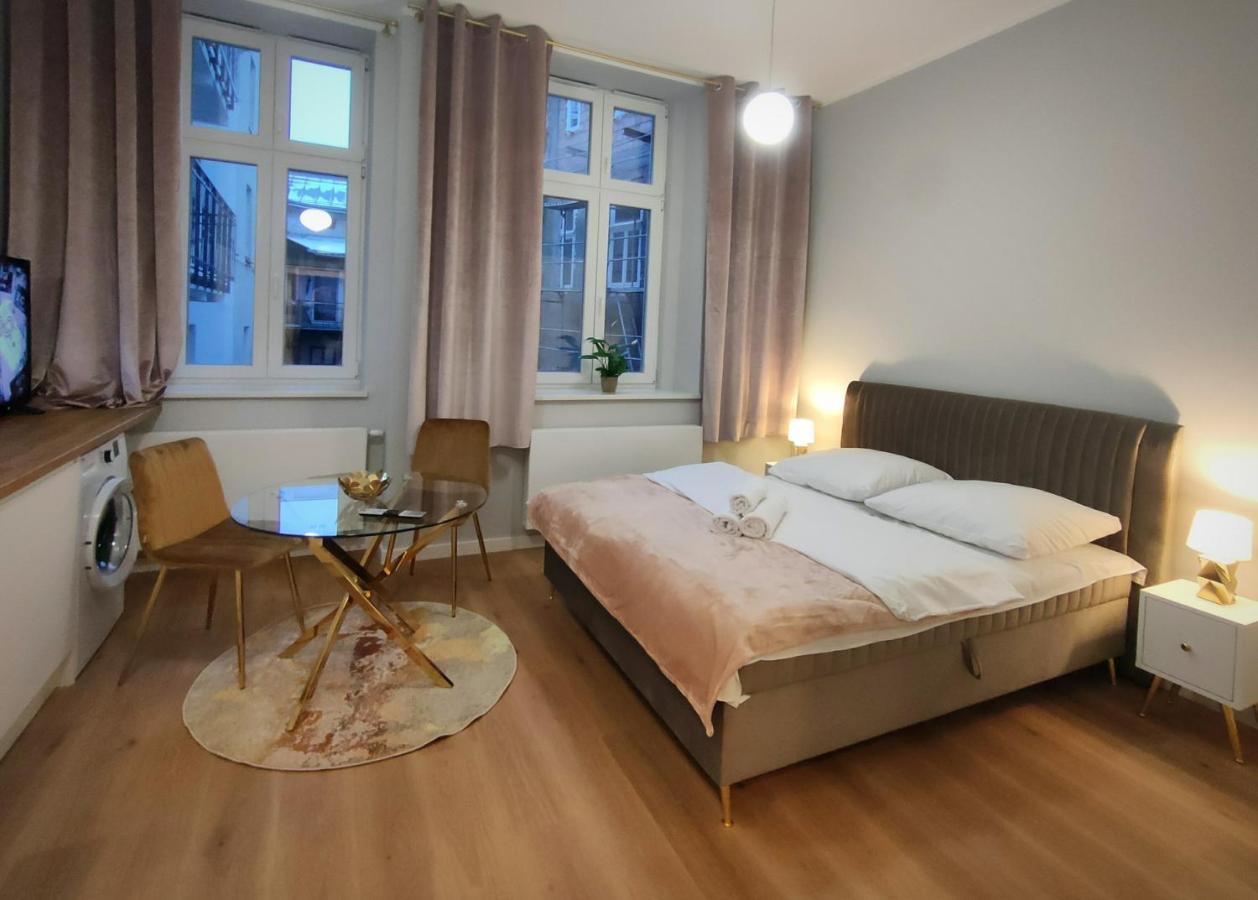 Hugo Star Apartamento *