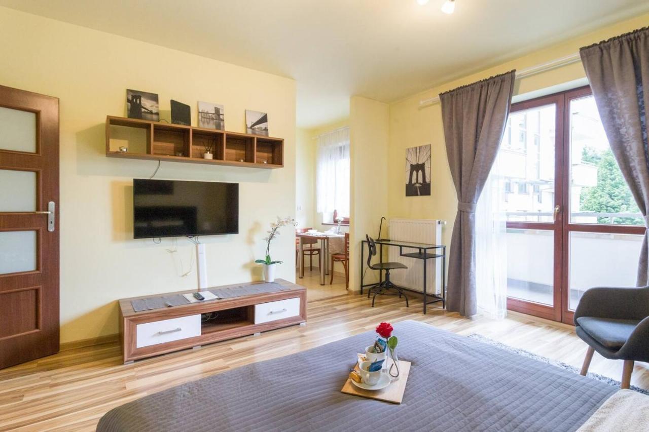 Apartament Przytulny Z Parkingiem Blisko Tauron Areny *