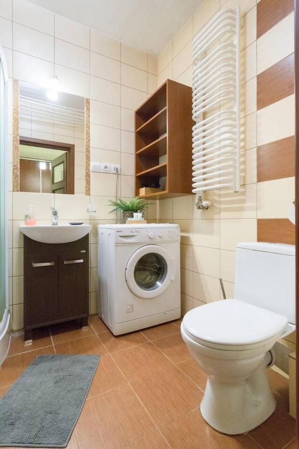 Apartament Przytulny Z Parkingiem Blisko Tauron Areny *