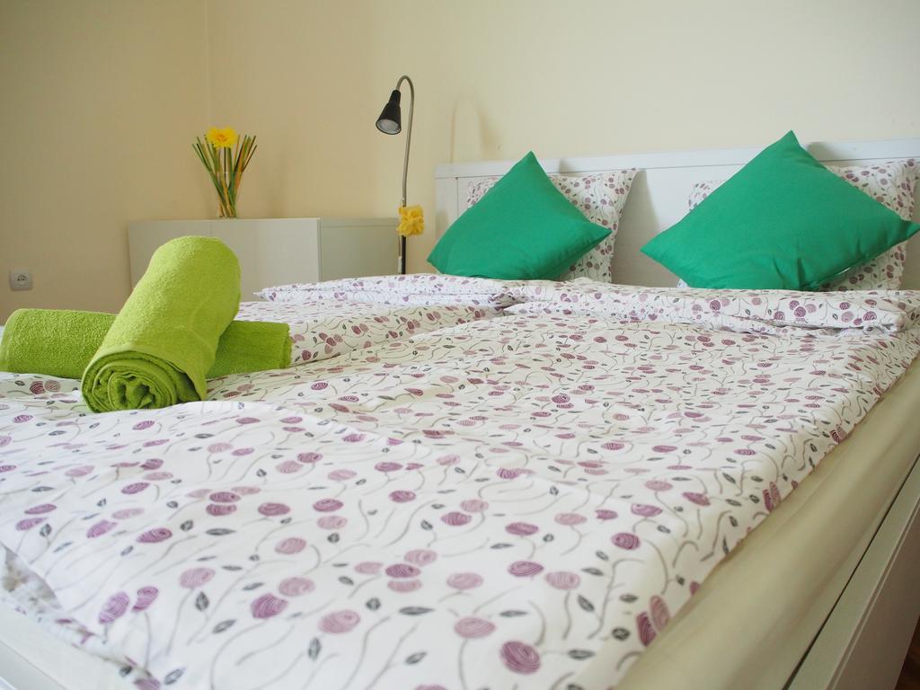 Color Aparthotel 2*