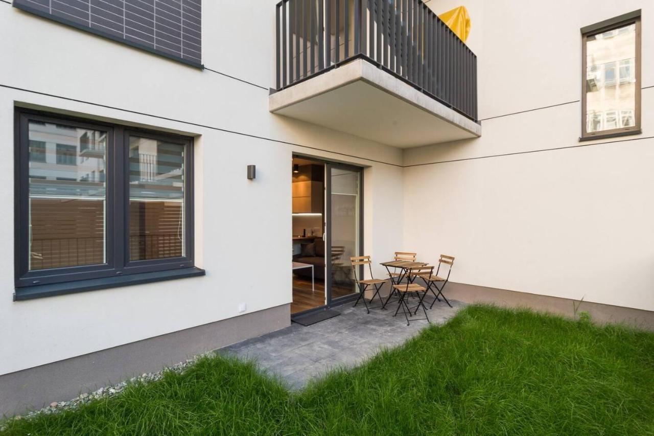 Cozy With Garden Prestigious Location *