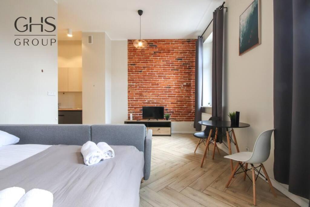 Piekny W Zabytkowej Kamienicy Apartamento *
