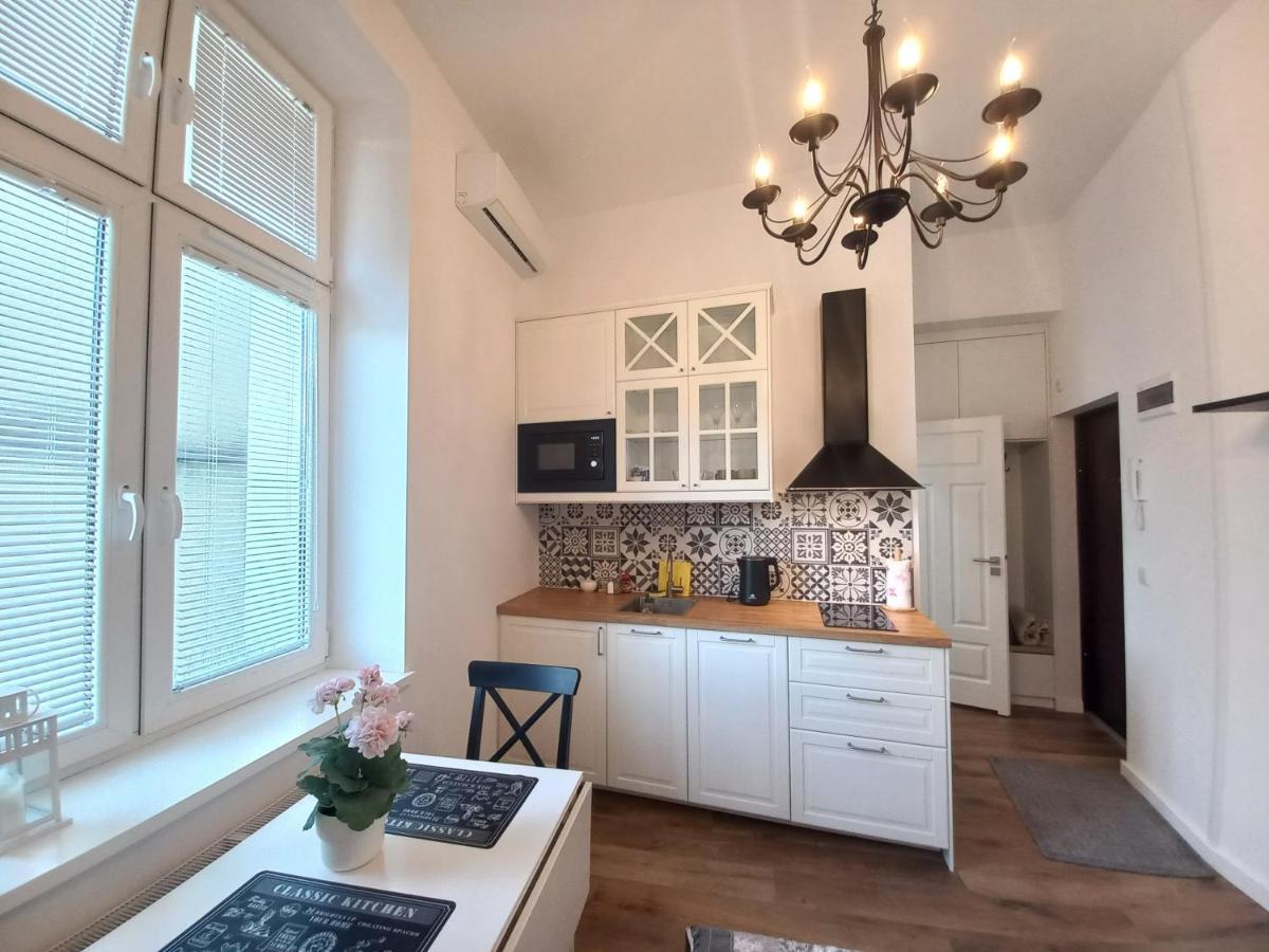 Jewish Quarter - Old Town Apartment *