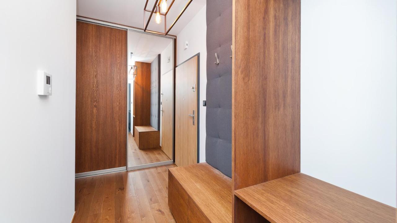 Rakowicka Podkowa Center Near The Train Station By Sun & Snow Apartment Krakau
