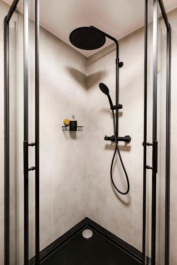 Charming With Kitchen - Old Town, Main Station Apartamento Cracóvia