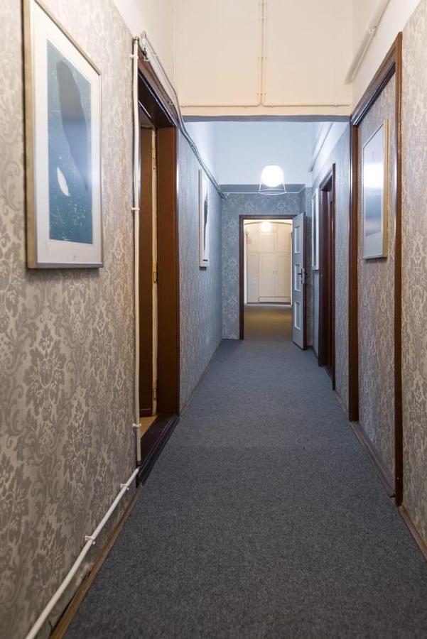 Appartement In The Heart Of ! 2 *